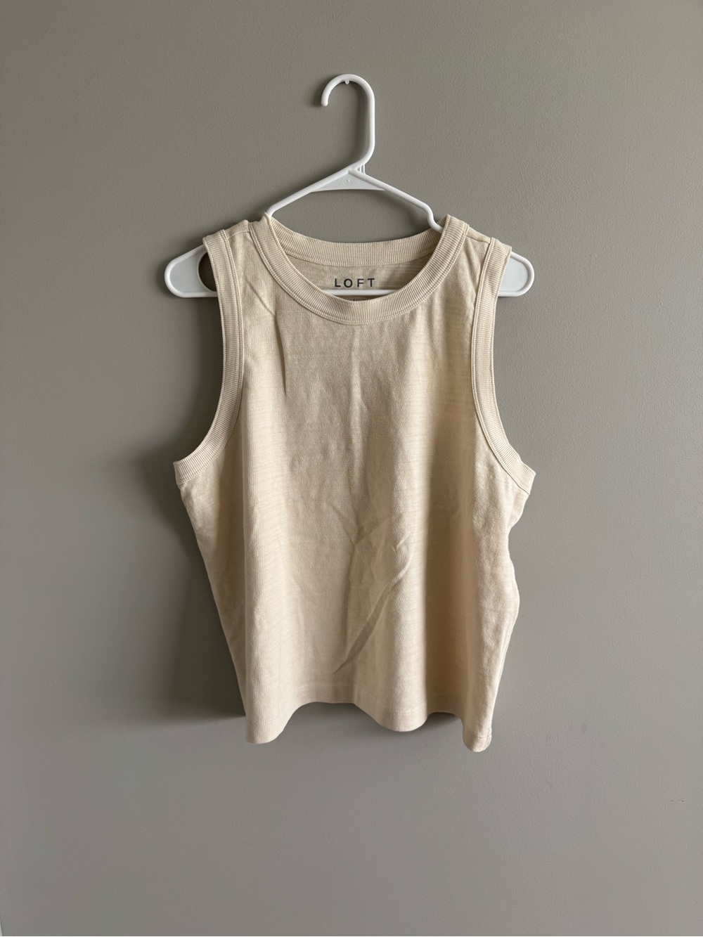 LOFT Cream Sleeveless Tank Top